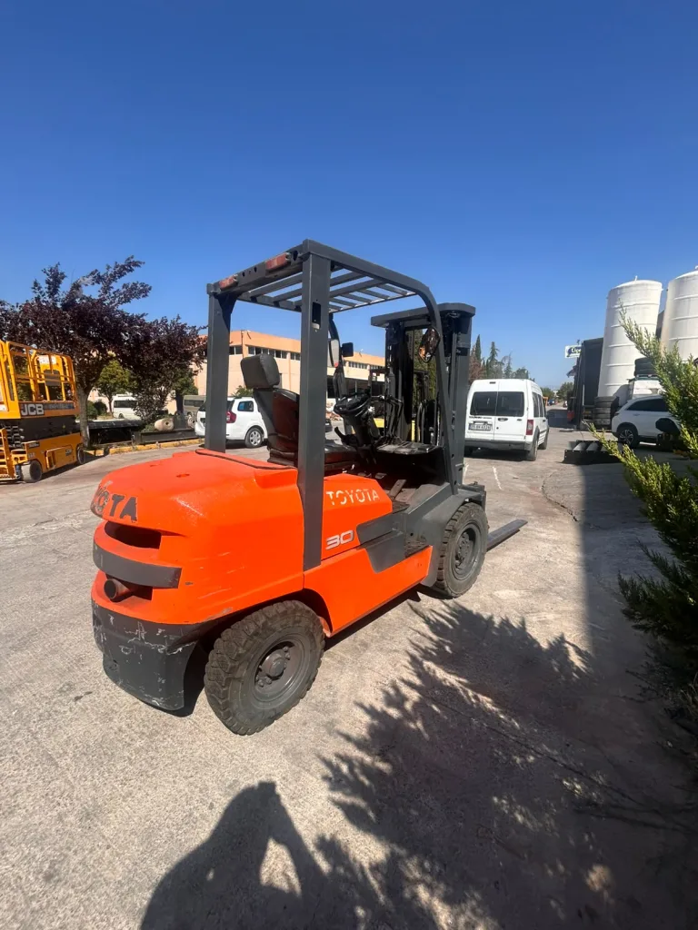 DİZEL FORKLİFT KİRALAMA